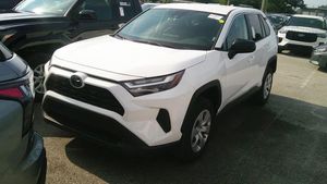 صورة 1 لـ 2025 Toyota RAV4 LE