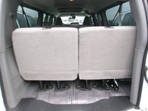 CHEVROLET EXPRESS PASSENGER LT - 6