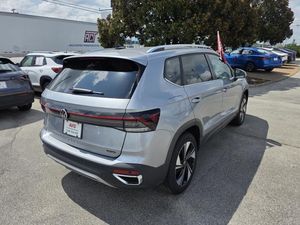 صورة 2 لـ 2025 Volkswagen TAOS SE