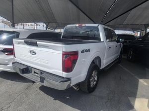 FORD F-150 XLT - 2