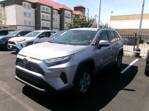 TOYOTA RAV4 - 1