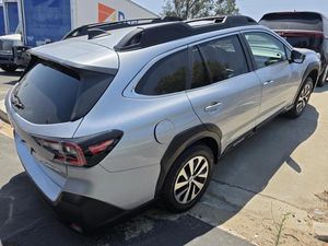 2025 Subaru OUTBACK PREMIUM 照片 2