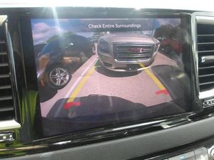 CHRYSLER PACIFICA TOURING L - 4