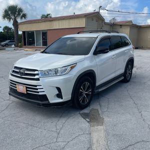 2019 Toyota HIGHLANDER LE 照片 1