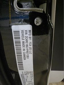 CHRYSLER PACIFICA TOURING L - 7