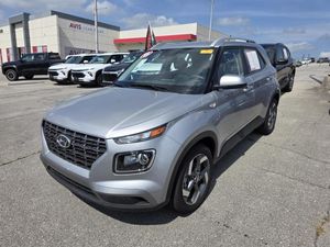 2025 Hyundai VENUE SEL 照片 1