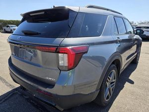 FORD EXPLORER ST-LINE - 2