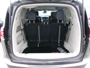 CHRYSLER PACIFICA TOURING L - 6