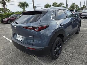 صورة 2 لـ 2025 Mazda CX-30 2.5 S CARBON EDITION
