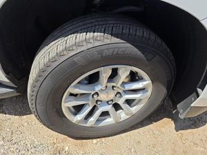 CHEVROLET TAHOE LT - 9