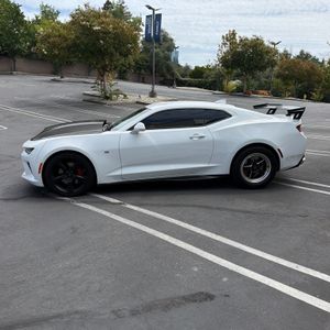 2017 Chevrolet CAMARO SS 照片 2