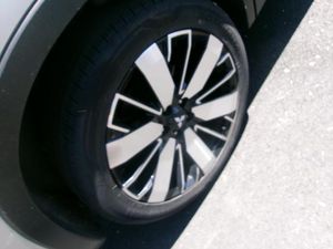 2025 Mitsubishi OUTLANDER SE — миниатюра 12