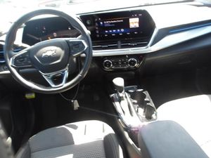 CHEVROLET TRAX LT - 4