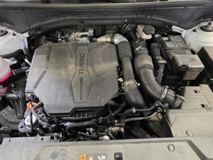 2025 Hyundai SANTA FE SEL 照片 22