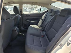 2025 Nissan ALTIMA SV — миниатюра 17