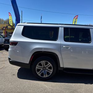 JEEP WAGONEER L SERIES II 4X4 - 9