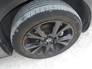 صورة مصغرة 17 لـ 2025 Mazda CX-30 2.5 S CARBON EDITION