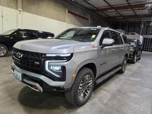 CHEVROLET SUBURBAN Z71 - 1