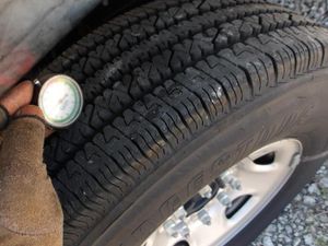 CHEVROLET EXPRESS PASSENGER LT - 10