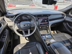 JEEP GRAND CHEROKEE L LIMITED - 4