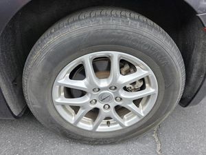 CHRYSLER PACIFICA TOURING L - 8