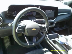 CHEVROLET EQUINOX AWD LT - 4