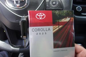 2025 Toyota COROLLA LE 缩略图 20