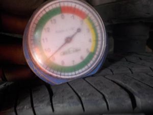 CHRYSLER PACIFICA TOURING L - 8