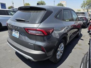 صورة 2 لـ 2025 FORD ESCAPE ACTIVE