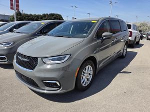 CHRYSLER PACIFICA TOURING L - 1