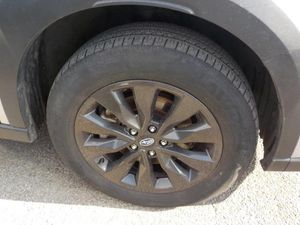 SUBARU OUTBACK ONYX EDITION - 10