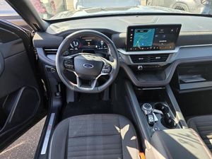 FORD EXPLORER ST-LINE - 4