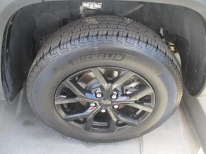 2025 JEEP GRAND CHEROKEE ALTITUDE — фото 8