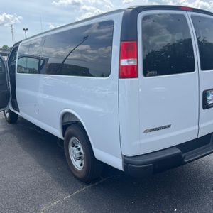 CHEVROLET EXPRESS PASSENGER RWD 3500 EXTENDED WHEELBASE LS - 3