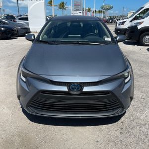 Toyota Corolla Hybrid LE - 8