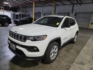 صورة 1 لـ 2025 JEEP COMPASS LATITUDE