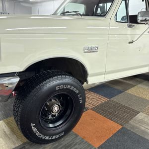 1987 FORD F-250 XLT — фото 2