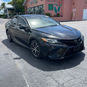 صورة 7 لـ 2019 Toyota CAMRY SE