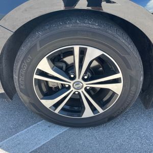 NISSAN SENTRA SV - 10