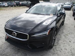 صورة 1 لـ 2025 Volvo V60 CROSS COUNTRY PLUS