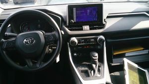 صورة 4 لـ 2025 Toyota RAV4 LE