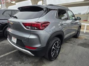 CHEVROLET TRAILBLAZER LT - 2