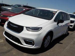 CHRYSLER PACIFICA TOURING L - 1