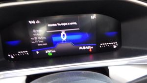 VOLKSWAGEN TAOS SE - 8