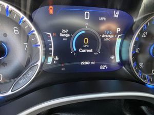 CHRYSLER PACIFICA SELECT - 5