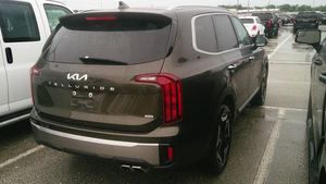 صورة 2 لـ 2025 KIA TELLURIDE S