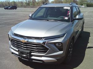 CHEVROLET TRAILBLAZER - 1