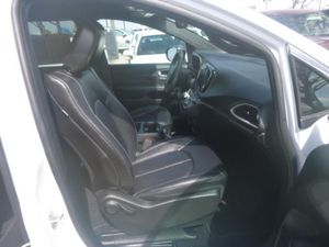 CHRYSLER PACIFICA SELECT - 3