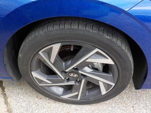 HYUNDAI ELANTRA SEL CONVENIENCE - 10