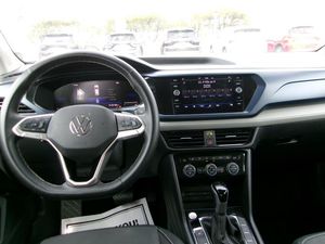 VOLKSWAGEN TAOS SE - 4